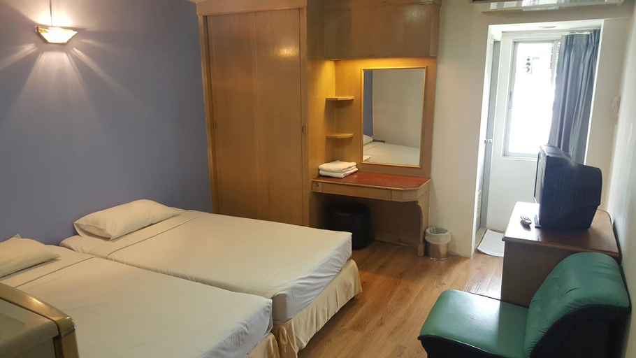 Bedroom 9