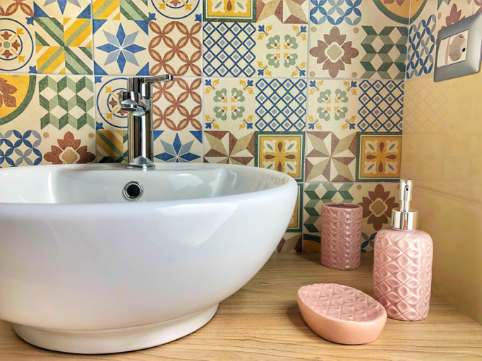 Bathroom, BnB Le Janas, Oristano