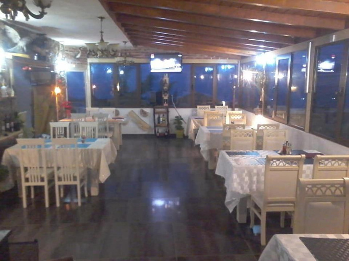 Food & Drinks 5, Hotel Villa Stone Dream Bar Restaurant, Pogradecit