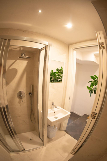 Bathroom 3, Bubi House Porta Romana, Milano