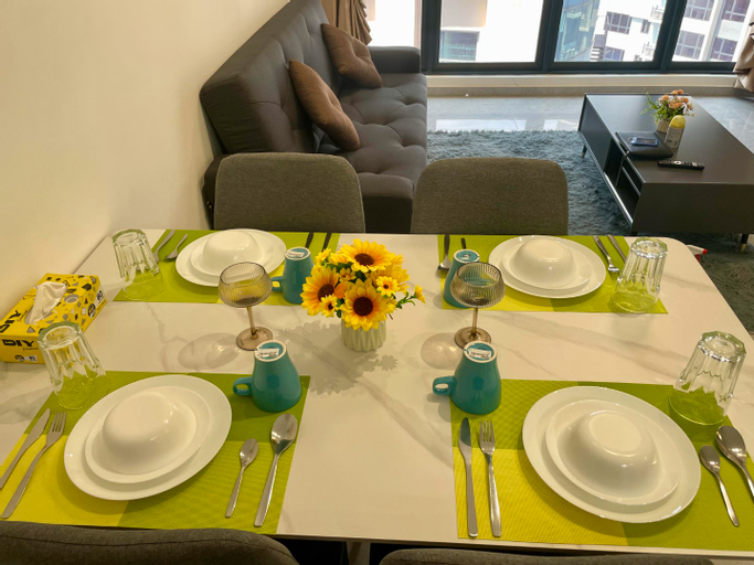 Dining Room 10