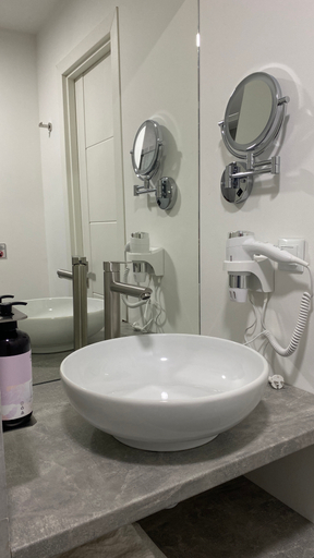 Bathroom 4, T.a. Collection