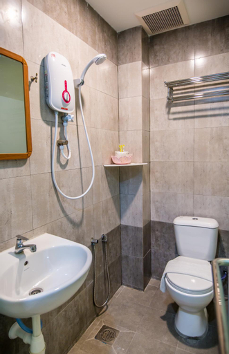 Bathroom 2