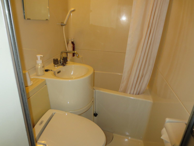 Bathroom 4, Hotel Minatoya, Kōchi