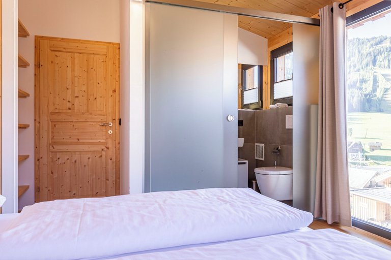 Bedroom 3, Almdorf Hohentauern by ALPS RESORTS, Murtal