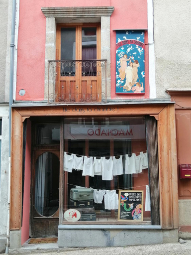Others 3, File dans ta chambre !, Haute-Loire