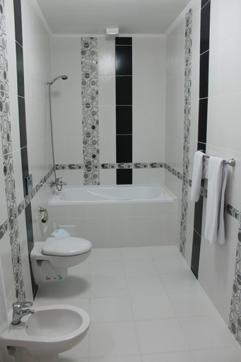 Bathroom 3, Sultan Beibarys Hotel, Astana City