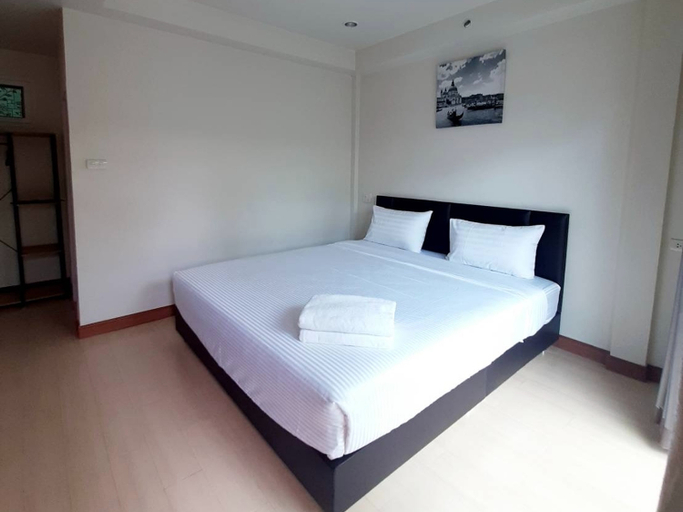 Bedroom 10