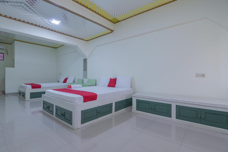 Bedroom 13