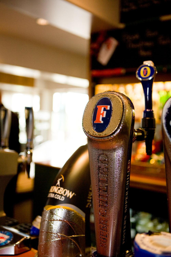 Food & Drinks 4, Thornbury Lodge, South Gloucestershire