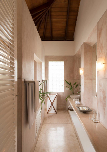 Bathroom 2, Sri Villas, Bentota