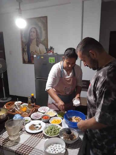 Food & Drinks 5, Alex Home Stay, K.F.G. & G. Korale