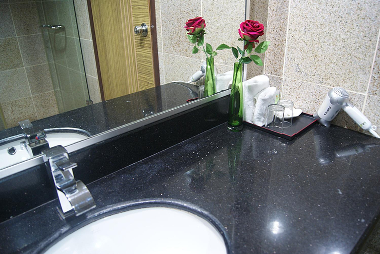 Bathroom 4