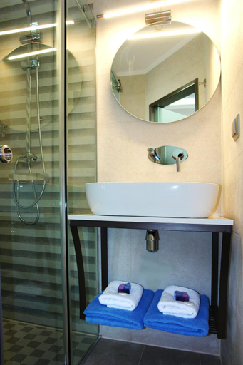 Bathroom 4, Sunway Hotel, Central Macedonia