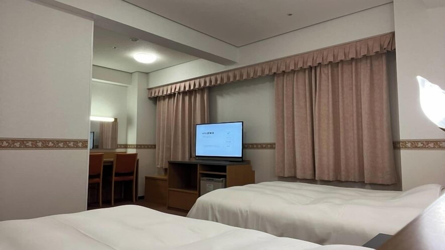 Bedroom 2, Hotel Alpha-One Niigata, Niigata