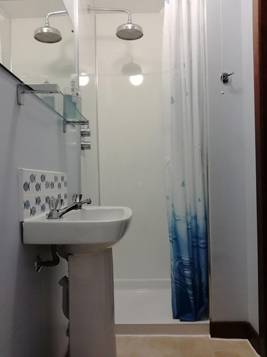 Bathroom, Furain, Aberdeen