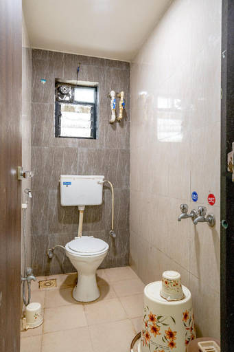 Bathroom 4, Hotel Darshan Executive, Osmanabad