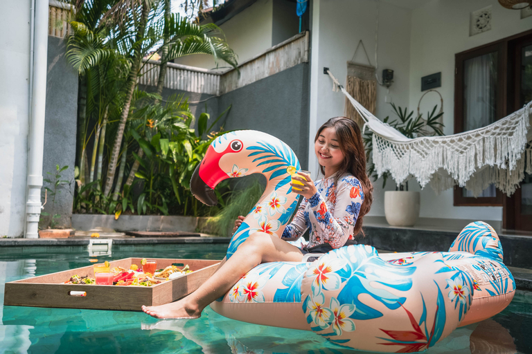 Swimming Pool 8