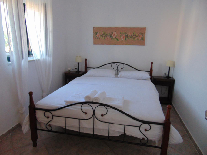 Others 5, Olga's House, Peloponnese