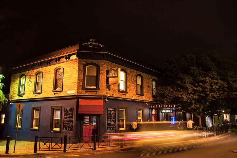 Sporties Hotel, Launceston - Pt B