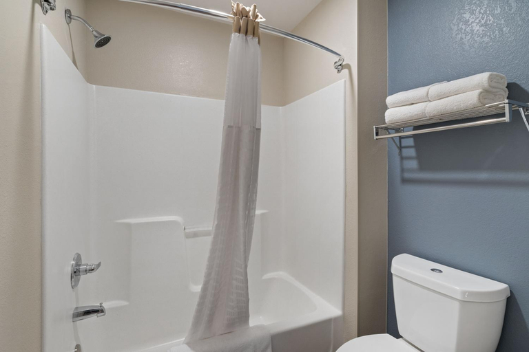 Bathroom 3, Extended Stay America Suites - Washington, D.C. - Centreville - Manassas, Fairfax