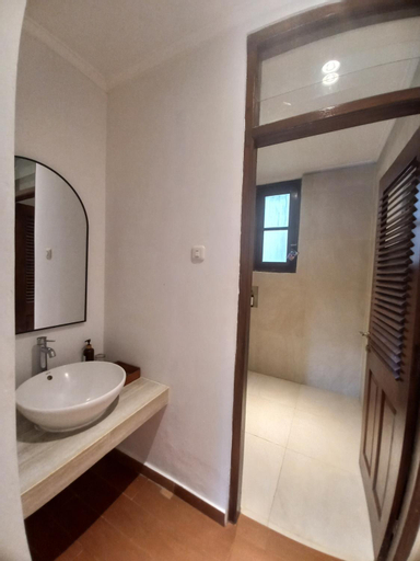 Bathroom 3