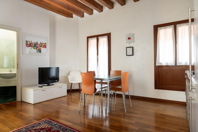 Others 5, Corte Nova, Venezia