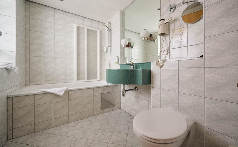 Bathroom 2, Heart Hotel Aurora, Sankt Johann im Pongau