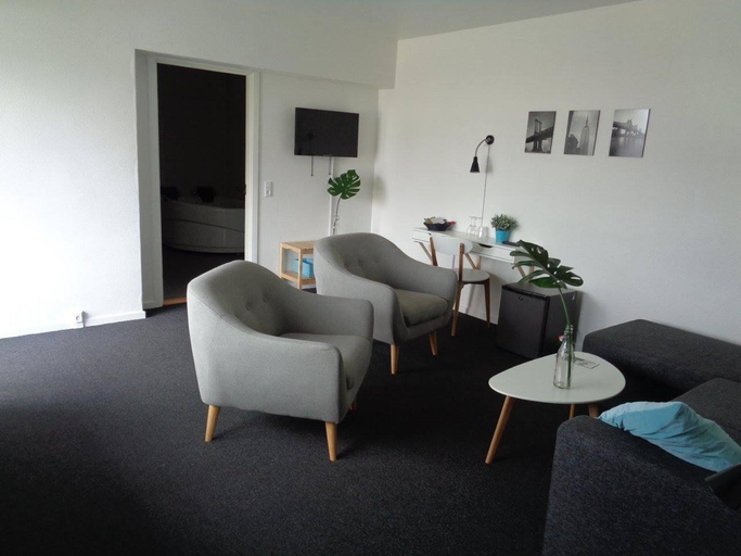Others 5, Hotel St. Binderup, Rebild