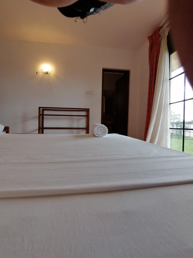 Bedroom 3, Kandy Highland Unique Hotel, K.F.G. & G. Korale