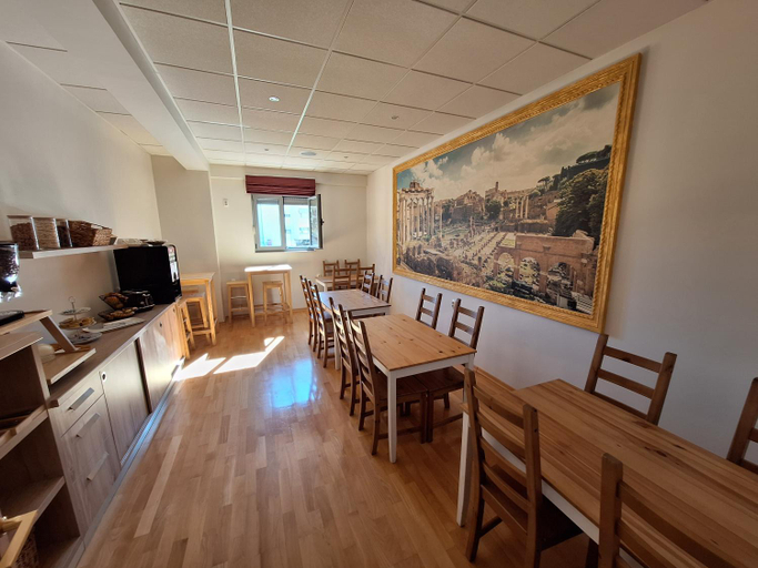 Food & Drinks 5, Boutique Hostel Livia, Metković