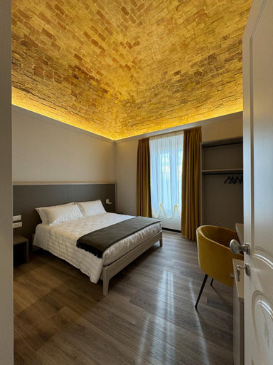 Bedroom 2, B&B Palazzo Croghan, Foggia