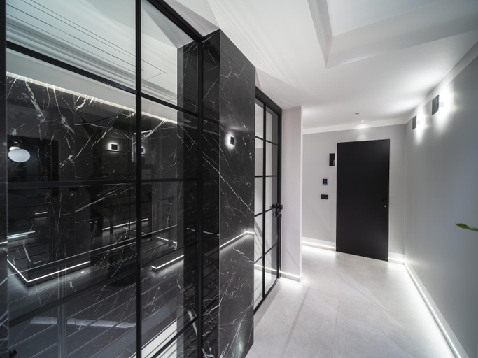 Others 3, THE CAVE Suites SPA, Foggia