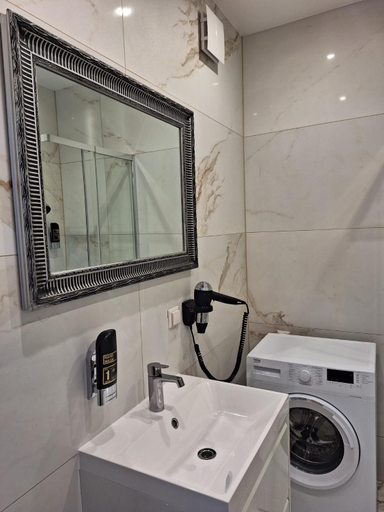 Bathroom 4, Hotel Klimt, Wien