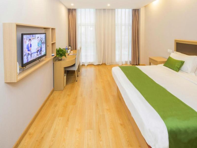 Bedroom 2, GreenTree Inn Tianjin Xiqing Development Zone Renrenle Square Express Hotel, Tianjin