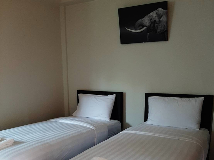 Bedroom 9