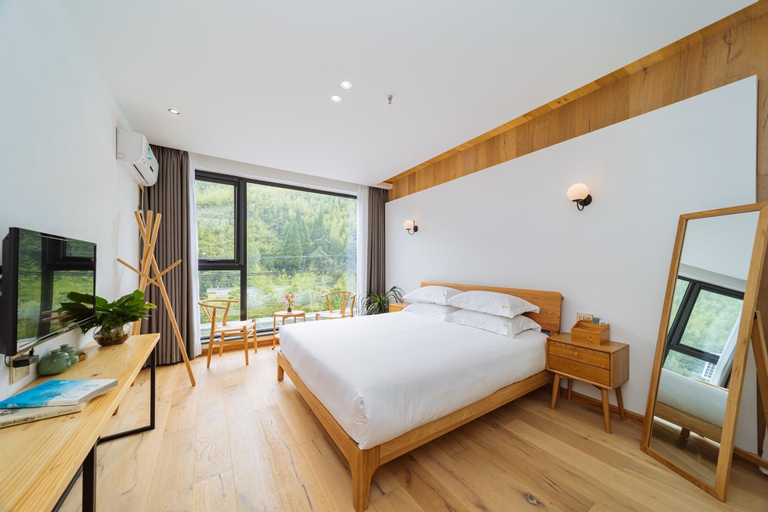 Bedroom 21