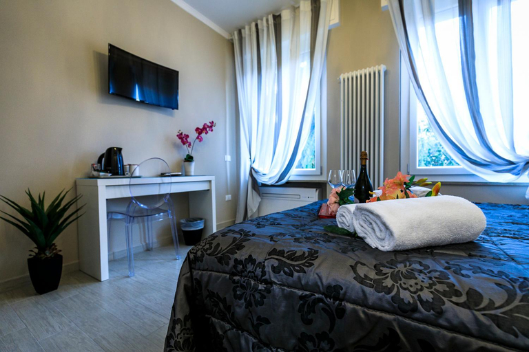 Bedroom 6