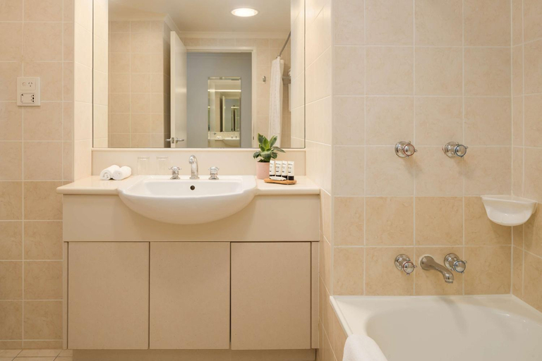 Bedroom 5, Visy Dior Hotel, Baulkham Hills - Central