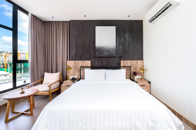 Bedroom 12