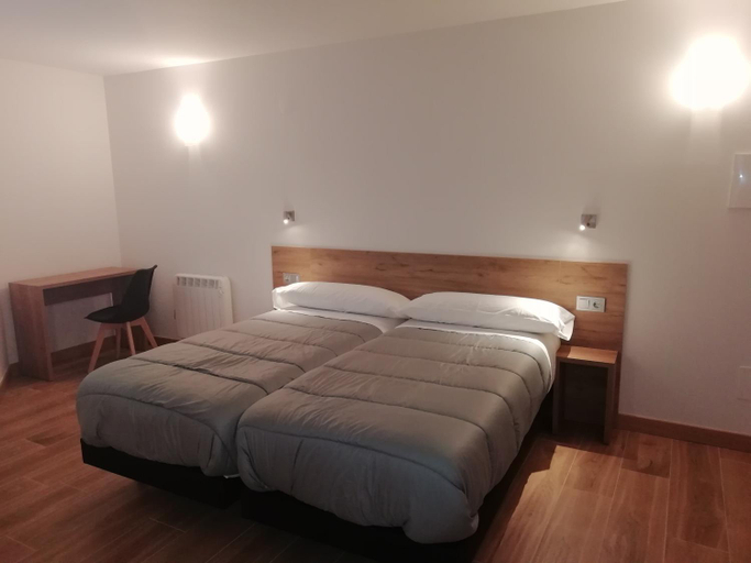Bedroom 2, PENSION B2bIKAIN HSS00895, Guipúzcoa