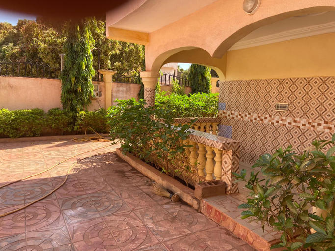Others 4, Villa Chambre B climatisee douche Cuisine salon, Bamako