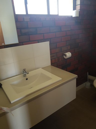 Bathroom 4