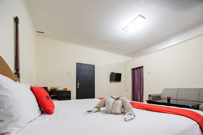 Bedroom 9