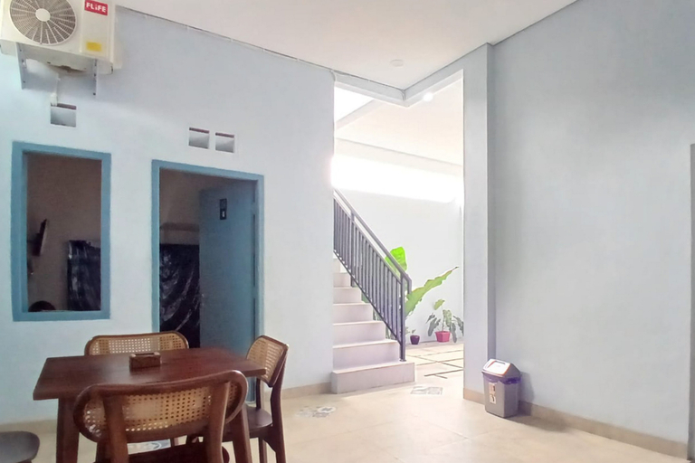 Others 5, Priyanka Guesthouse Syariah Maguwo Mitra RedDoorz, Sleman