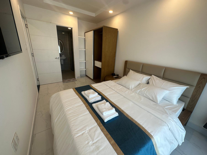 Modern 2BR Condo 12 Ho Chi Minh Center at Terra Royal by Orli Studio, District 3