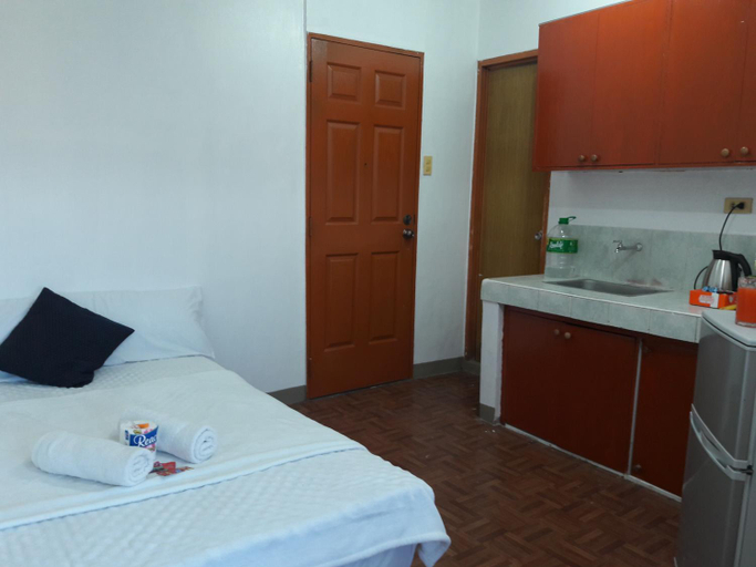 Others 4, EKONUMI ROOMS at Moonwalk Paranaque, Parañaque