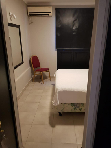 Bedroom 3, Hotel Marilian II, Capital