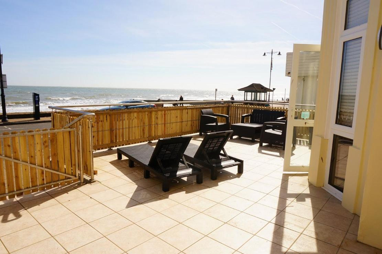 Others 4, shoreside inn, Isle of Wight