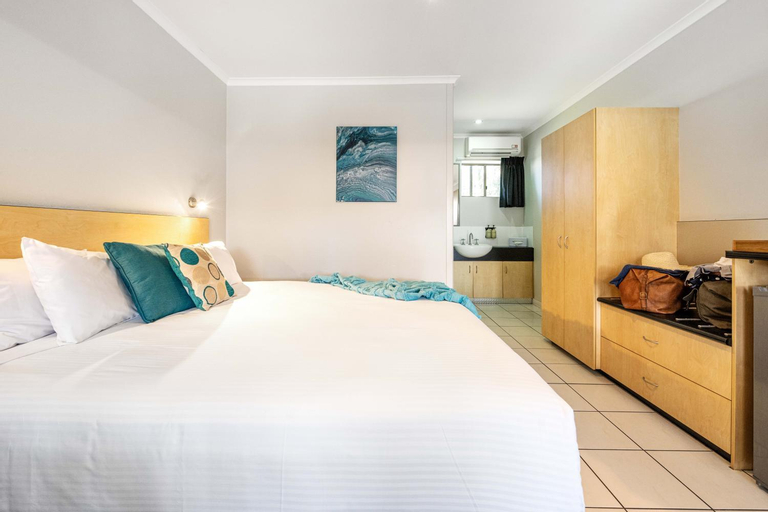 Bedroom 12